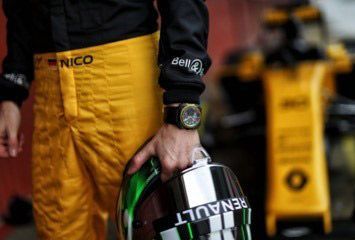 El BR-X1 Skeleton Chronograph RS17, hecho a medida para los dos pilotos de la escudería
