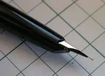 MB Classic 221 lateral DSCN7251.webp