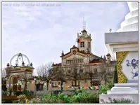 Palau Novella_monasterio_budista_apu_palacio.webp