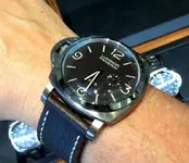 Panerai-PAM-368-Dial-Shot.webp