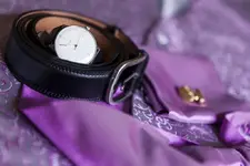 JUNGHANS DIA BODA.webp