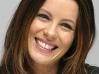 Kate-Beckinsale-kate-beckinsale-4731731-1920-1440.webp