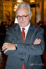 RESTAURANT-2011---Alain-Ducasse-cPhilippe-HUGONNAR.webp