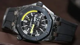 Audemars-Piguet-Royal-Oak-Offshore-Diver-Carbon-watch-6.webp Audemars-Piguet-Royal-Oak-Offshore-Diver-Carbon-watch-6.webp