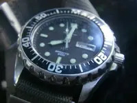 seiko kinetic sports 200 b.webp