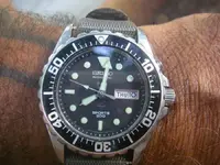 seiko kinetic sports 200 h.webp