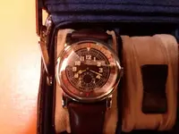 OMEGA SIN CATALOGAR.webp