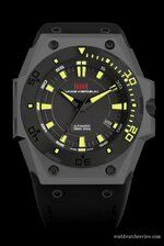 linde-werdelin-the-one-hard-grey-dlc-limited-edition-automatic-watch[1].jpg