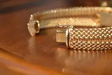 OMEGA-VINTAGE-LADYMATIC-COLLECTION-JEWELLERY-WATCHES_2-1973.webp OMEGA-VINTAGE-LADYMATIC-COLLECTION-JEWELLERY-WATCHES_2-1973.webp