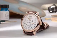 Lange-Sohne-Richard-Lange-Terra-Luna-RG14.webp
