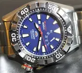 Orient-M-Force-Diver-2.webp