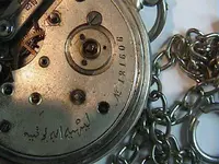 reloj 50j.webp