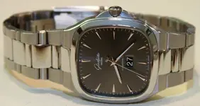 Glashutte-Seventies-Panorama-Date-watch-11.webp