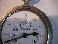 reloj 46d.webp