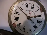 reloj 47e.webp