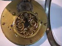 reloj 44g.webp
