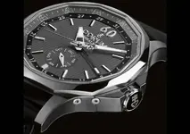 Corum-Admirals-Cup-Legend-42-Annual-Calendar.webp