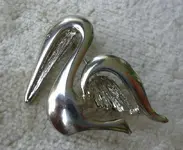 broche pelikan 4.webp