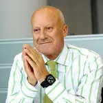 dezeen_Norman-Foster_2.webp