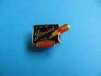 Set of 4, REYNOLDS Pen Pin Badges3.jpg