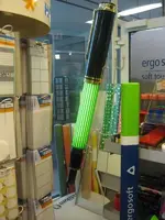 pelikan expositor tienda aleman.jpg
