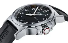 Oris_Air-Racing-Silver-Lake-Edition_2.webp
