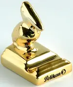 gold-stand.webp