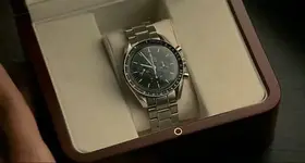 Omega-Speedmaster-Professional-Simon-Pegg-Lose-Friends-Alienate-People-2.webp Omega-Speedmaster-Professional-Simon-Pegg-Lose-Friends-Alienate-People-2.webp