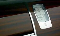 rolls-royce-ghost-reloj.webp