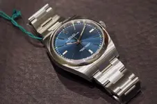 Rolex-Oyster-Perpetual-39-pics.webp