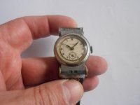 raro-reloj-vibra-anos-1930-especial-calendario-funcionando-115501-MLC20327564214_062015-F.jpg