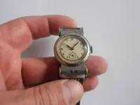 raro-reloj-vibra-anos-1930-especial-calendario-funcionando-115501-MLC20327564214_062015-F.webp raro-reloj-vibra-anos-1930-especial-calendario-funcionando-115501-MLC20327564214_062015-F.webp
