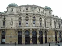 800px-Bilbao_-_Teatro_Arriaga_4.webp
