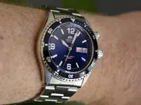 orient-mako-deep-oae-azul-8-ti.webp