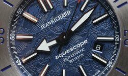 JeanRichard-Aquascope-Hokusai-12.jpg