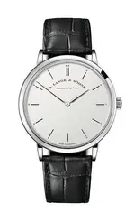 Lange-Saxonia-Thin-Weissgold-white-gold-211026-Zoom-front-72dpi2.webp