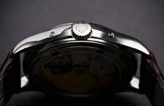 patek-phillipe-5035-annual-calendar-crown.webp
