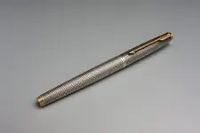 parker-75-de-plata-pluma-de-oroimpecable-made-in-usa-122311-MLA20514877349_122015-F.webp