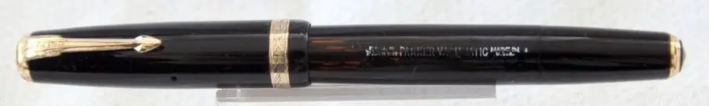 PARKER DEB NEGRA TRANSP 01.webp