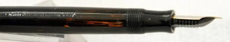 PARKER DEB NEGRA TRANSP 06.webp