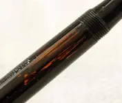 PARKER DEB NEGRA TRANSP 07.webp