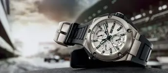 DoubleChrono.e88d48accab77a5f44339b1b85e1d045.webp