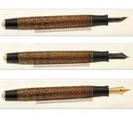 GOLDEN WEB COLLAGE BARREL 01.webp