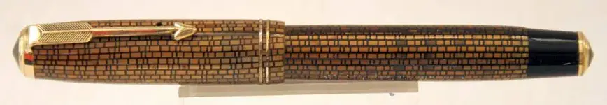 GOLDEN WEB 37 02.webp