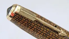 GOLDEN WEB 37 16.webp