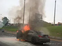 mercedes-benz-cla45-amg-fire-peru.webp