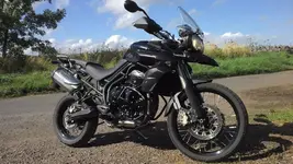 postadsuk.com-1-2011-triumph-tiger-800-xc-black.webp