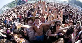 Bilbao-BBK-Live-13_PÚBLICO-OJO-DE-PEZ_-Musicsnapper-750x400.webp