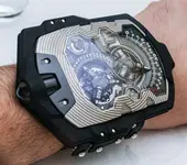 Urwerk-UR-1001-Titan-pocket-watch-bracelet-4.webp