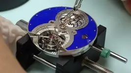 6359922_louis-moinet-knows-how-to-personalise-watches_319cfcc9_m.webp